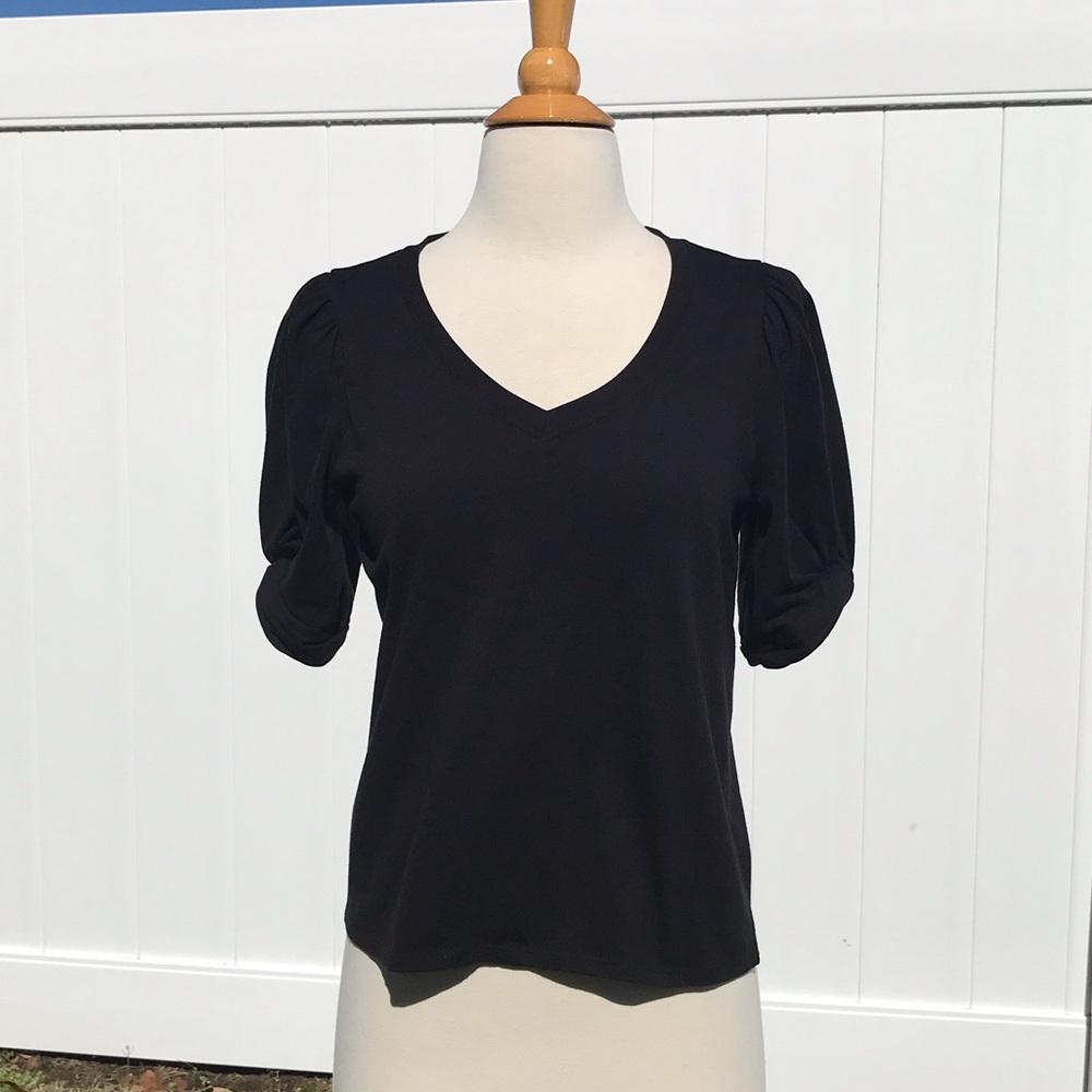 Avec Les Filles Black Twist Short Sleeve V-neck Tee Top Size Small
